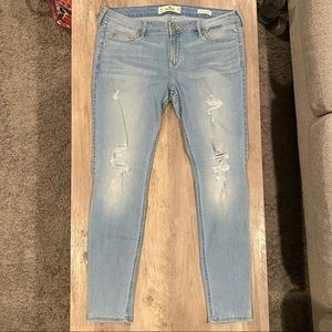 Hollister Low Rise Super Skinny Jeans 15R